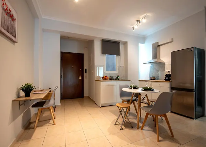 Spacious And Modern One Bedroom